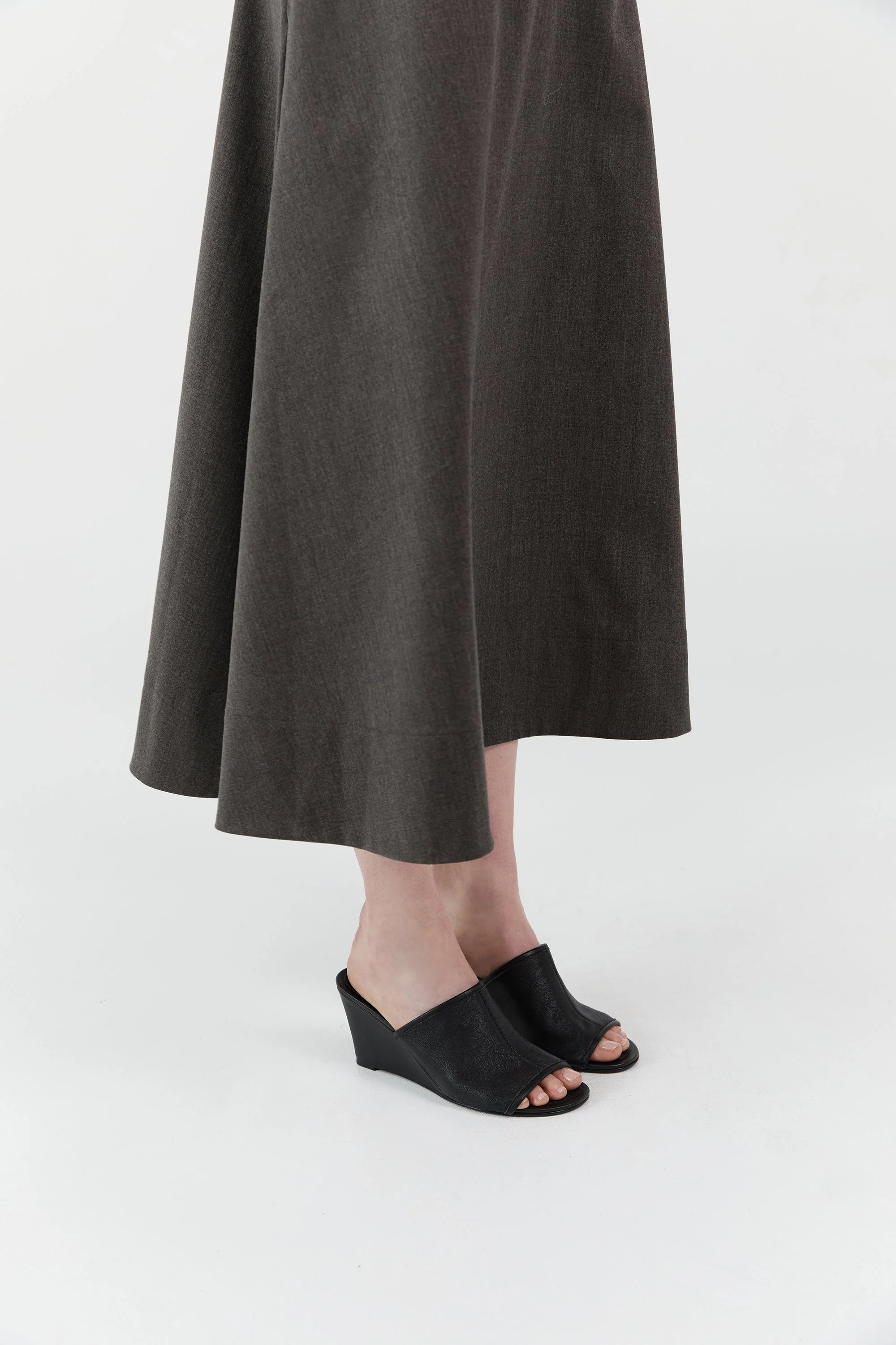 Bandeau Wedge - Black - Image 6