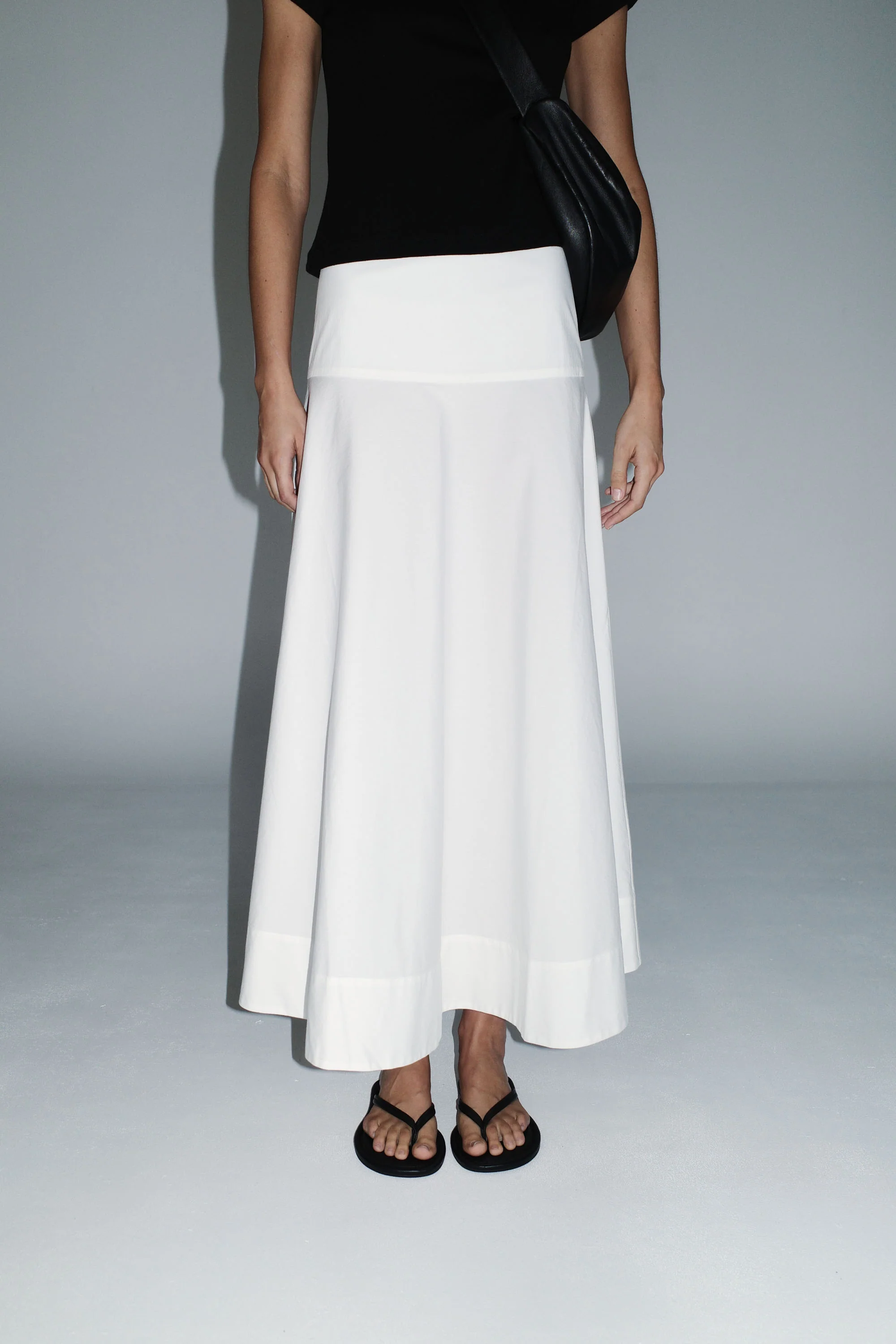 Cotton Circle Hem Skirt - White - Image 6