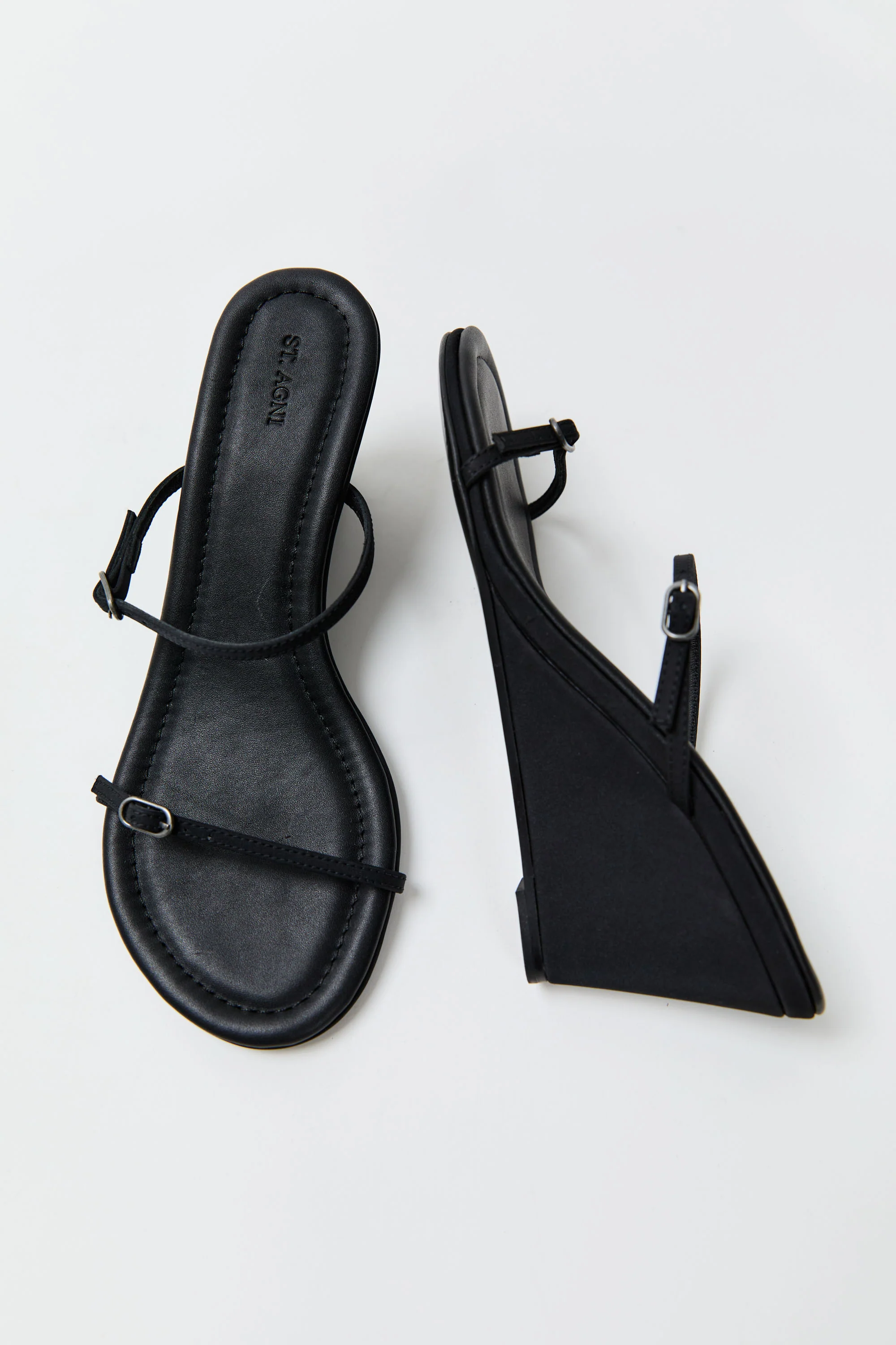 Petit Belt Detail Wedge - Black - Image 4