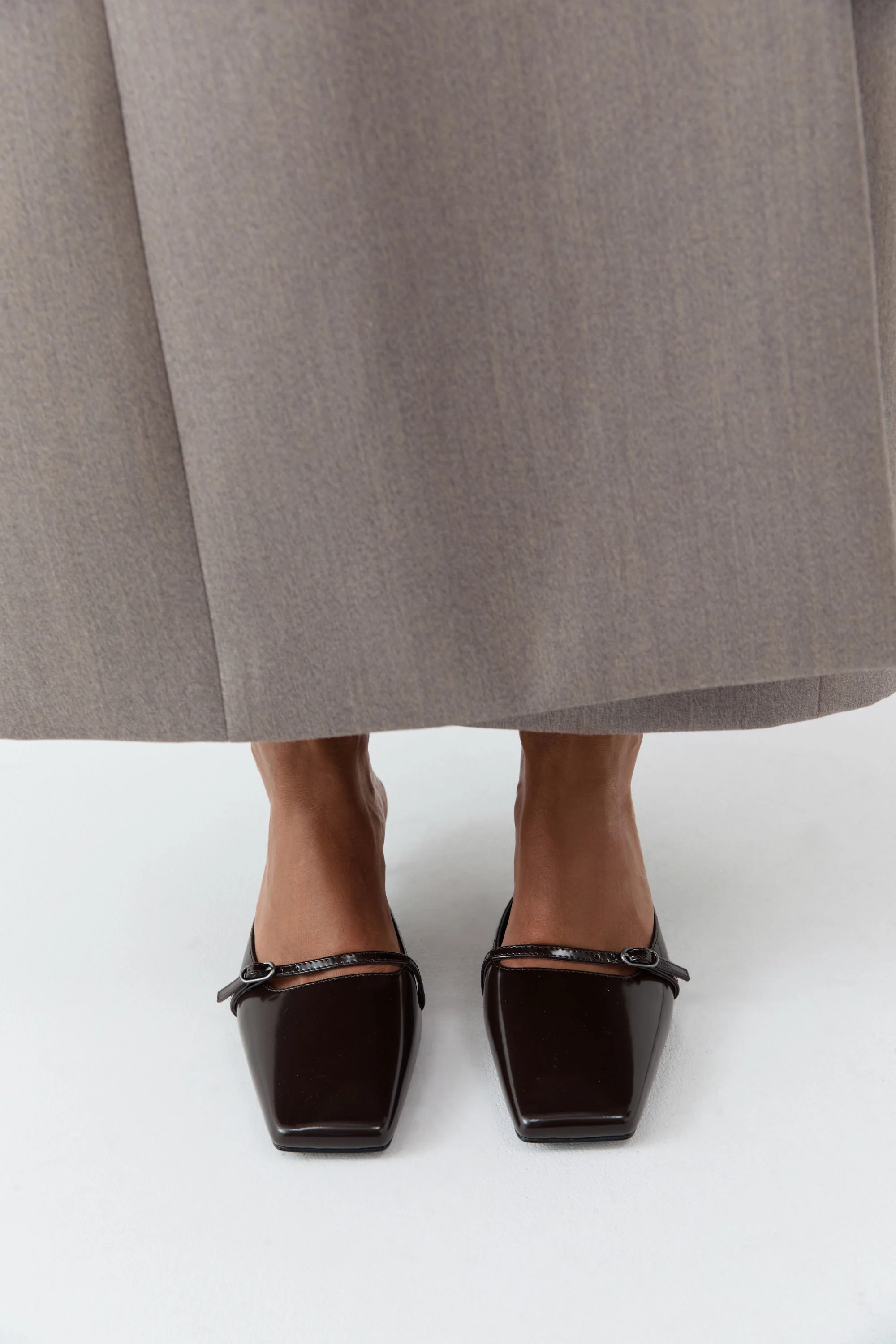 Plié Heel - Coffee - Image 3