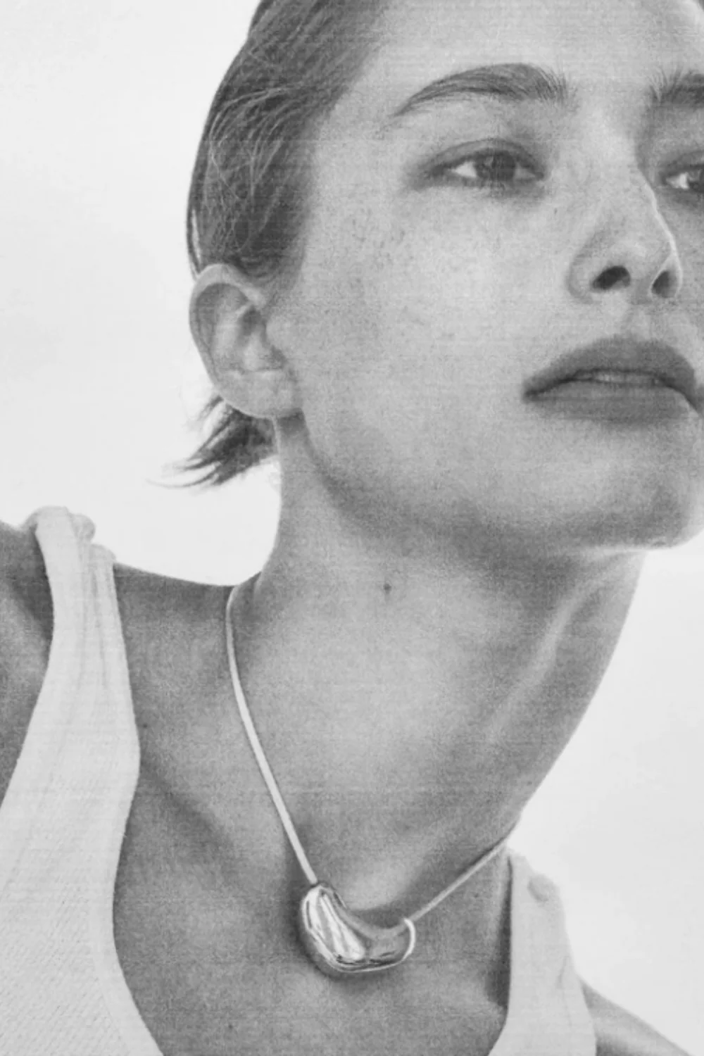 Sculpted Heart Pendant - By AGMES - Image 3