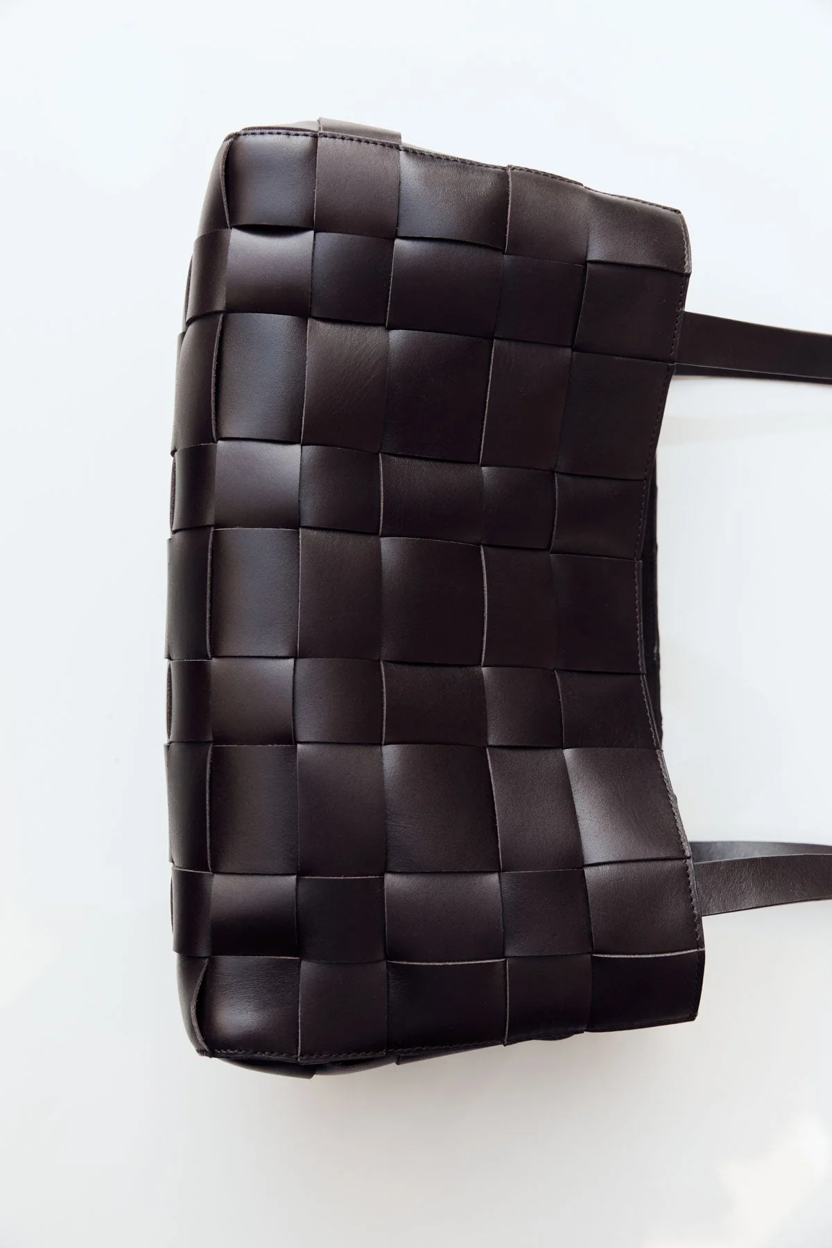 PRE-ORDER: Slim Woven Tote - Chocolate - Image 4