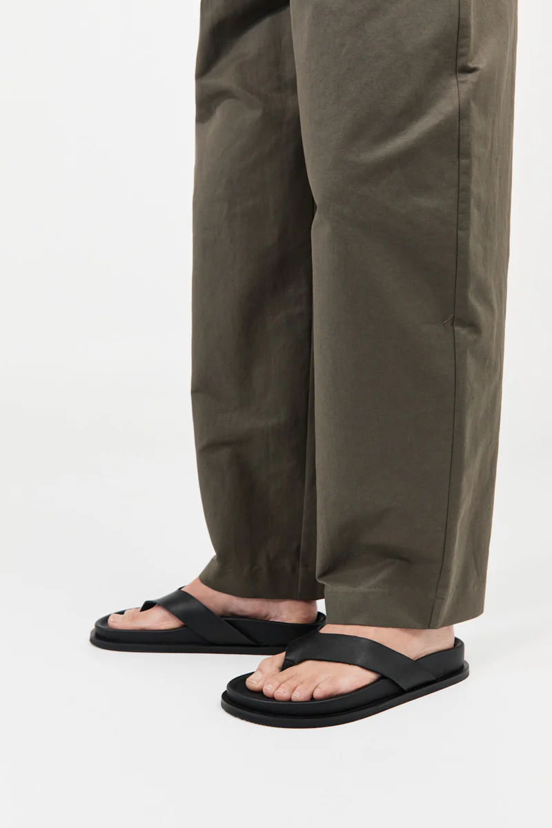 Thong Slide - Black - Image 4