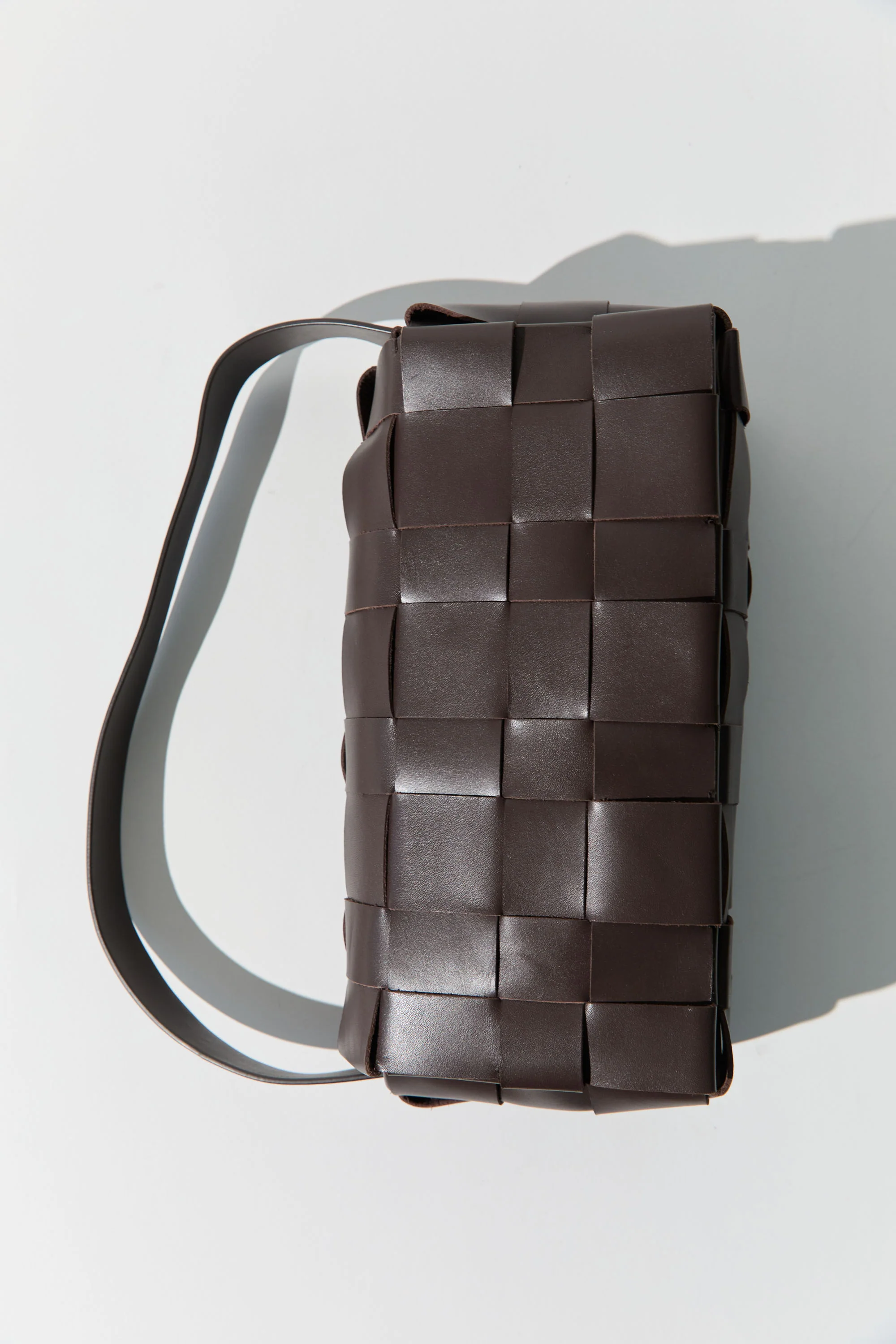 Woven Envelope Slim Tote - Chocolate - Image 3