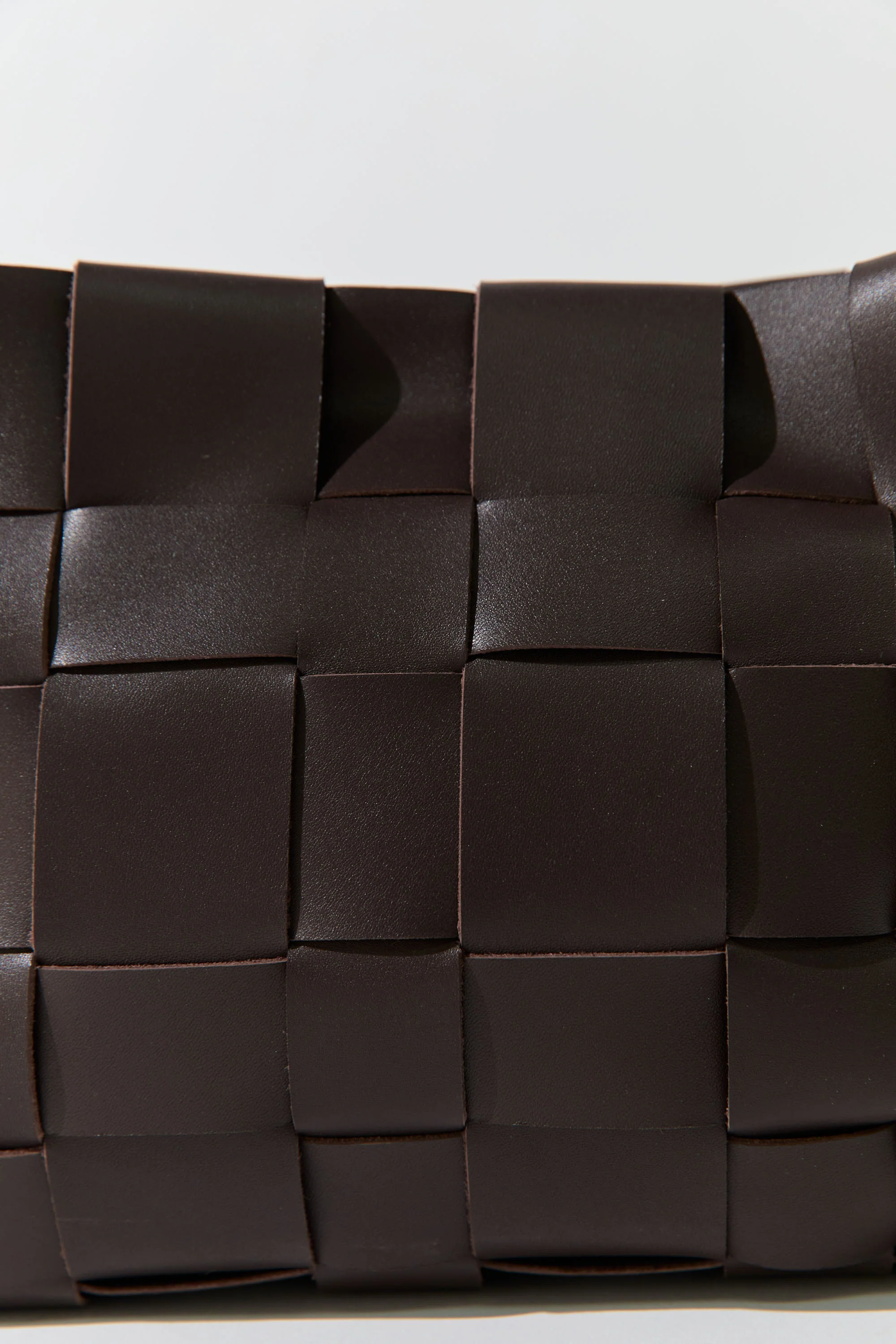 PRE-ORDER: Woven Mini Tote - Chocolate - Image 4